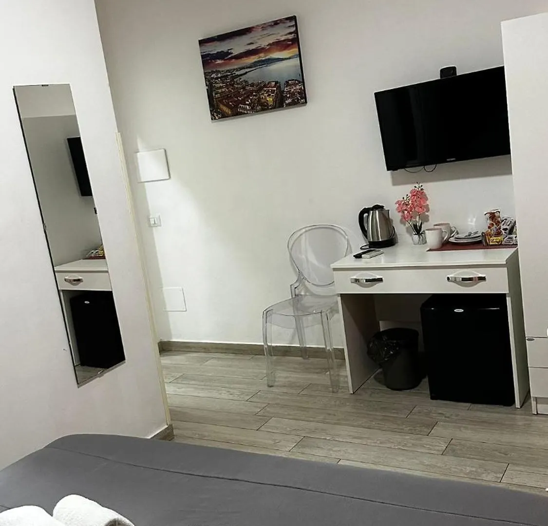 Bed and Breakfast Napoli Relais 3*,